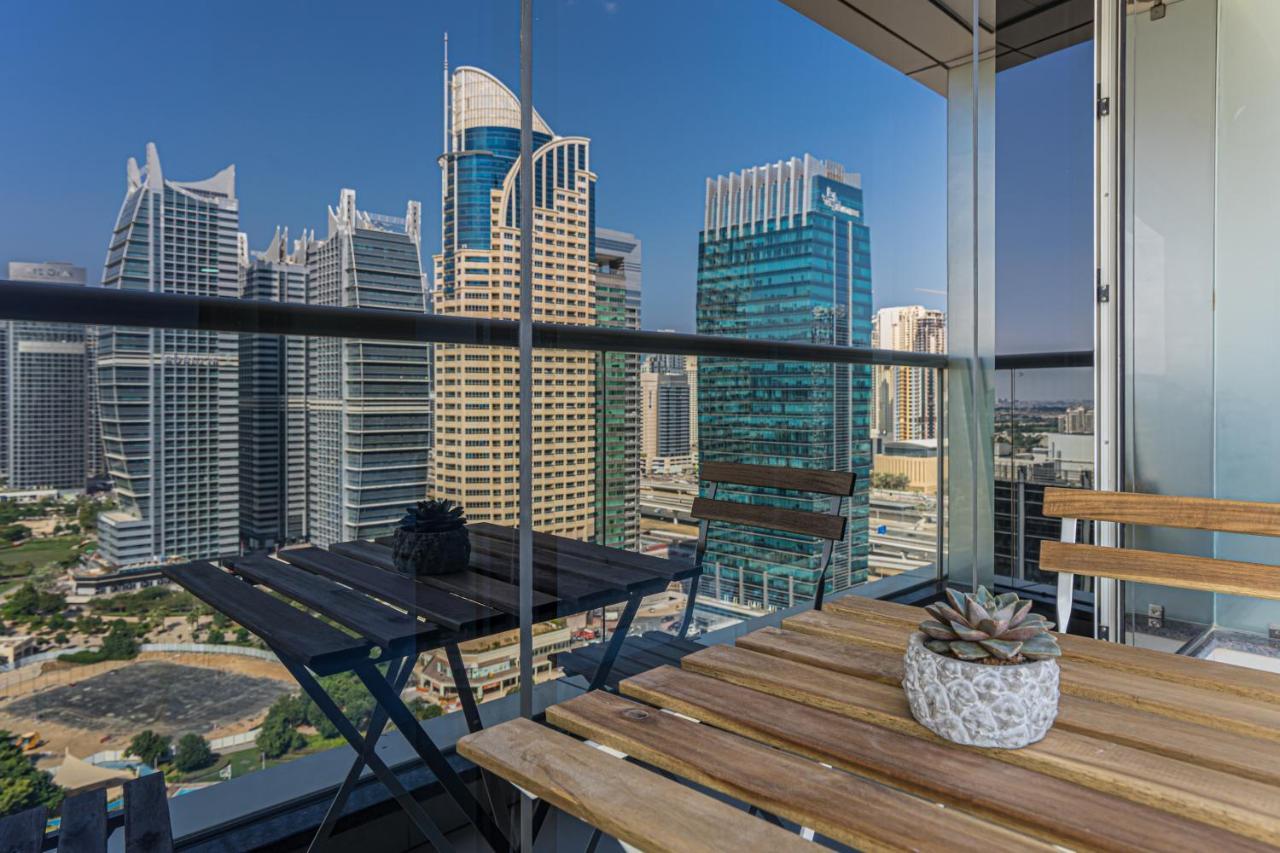 Higuests - Modern Studio With Incredible City Skyline View Dubaï Extérieur photo